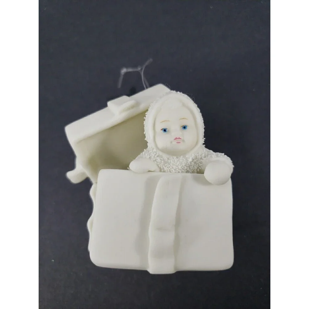 Dept 56 Snowbabies Surprise Vintage Bisque Christmas Gift Baby Ornament Classic